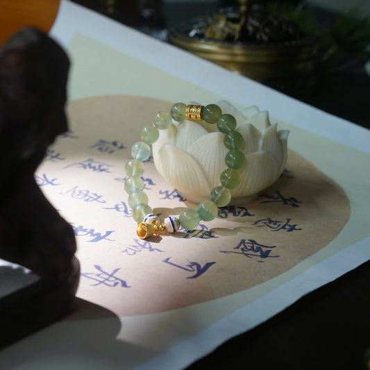 Protection-Prehnite-Wood