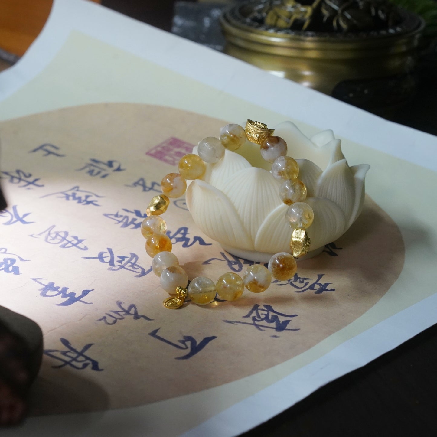 Wealth-Feathered Yellow Quartz-Earth